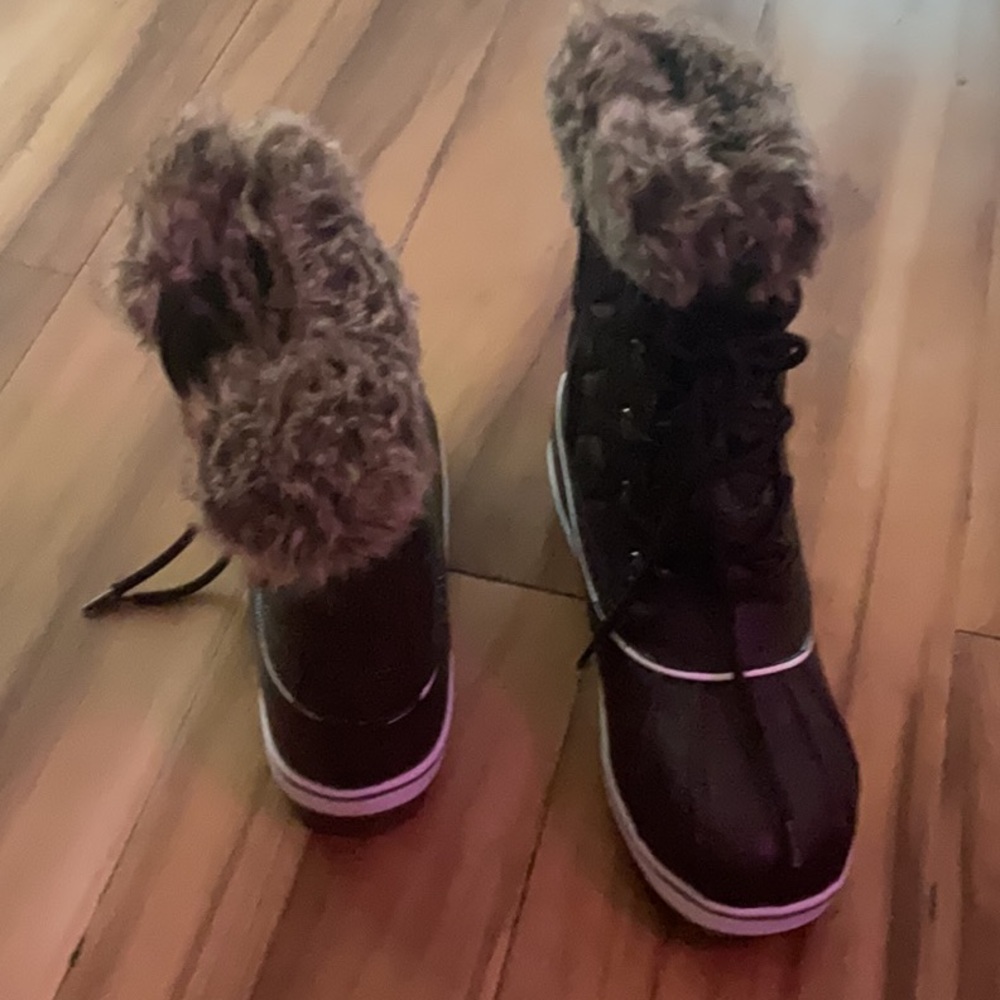 boot - Picture 2 of 5